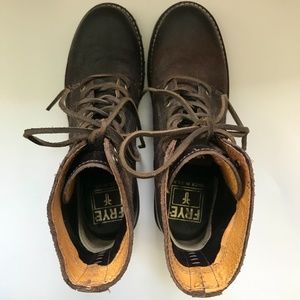 Frye Sabrina 8.5 - dk brown